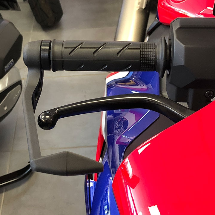 GB Racing Brake Lever Guard for Honda CBR1000RR 2004> and CBR600RR 2007>