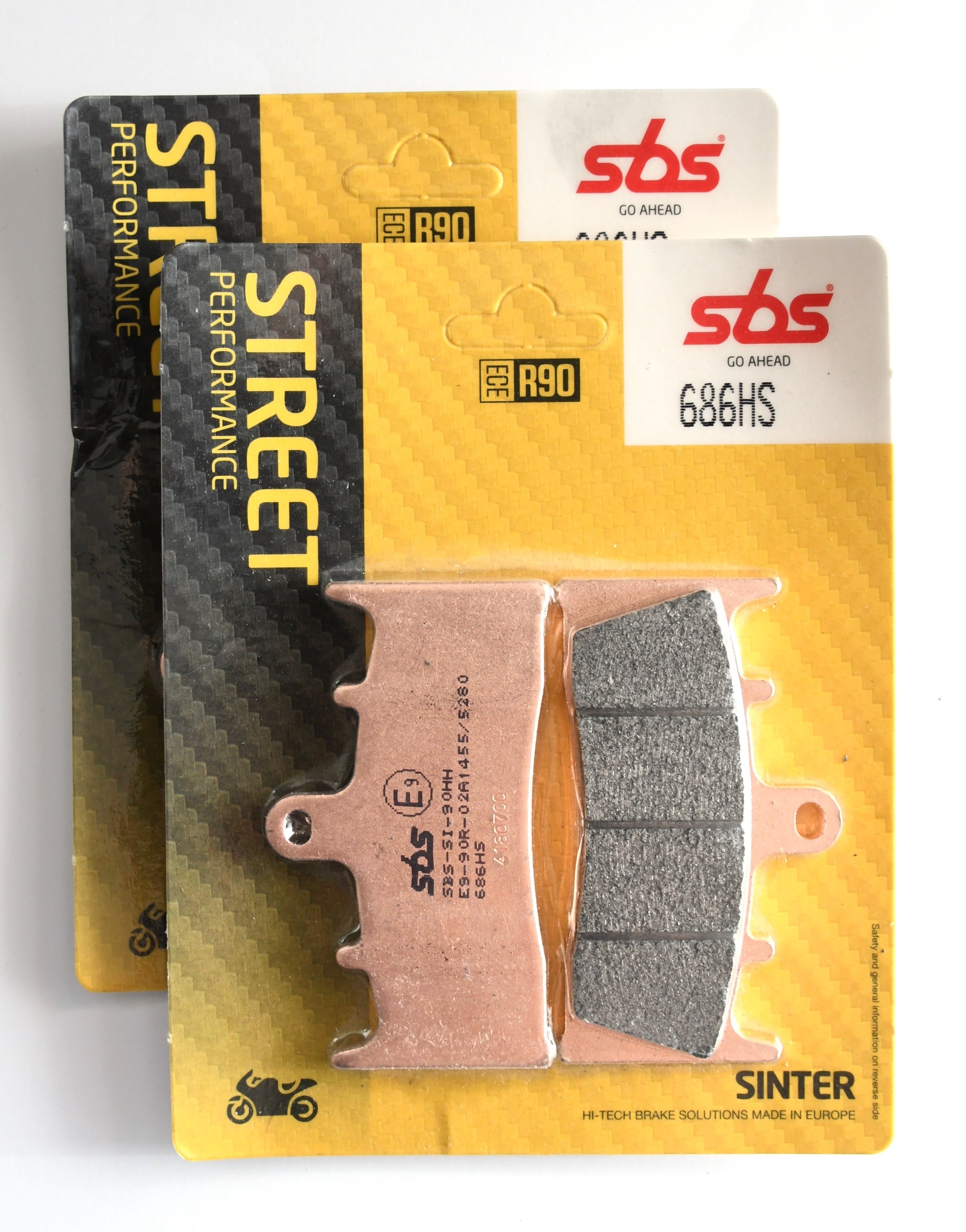 SBS 686HS Street Sinter Brake Pads (Full Front Set)